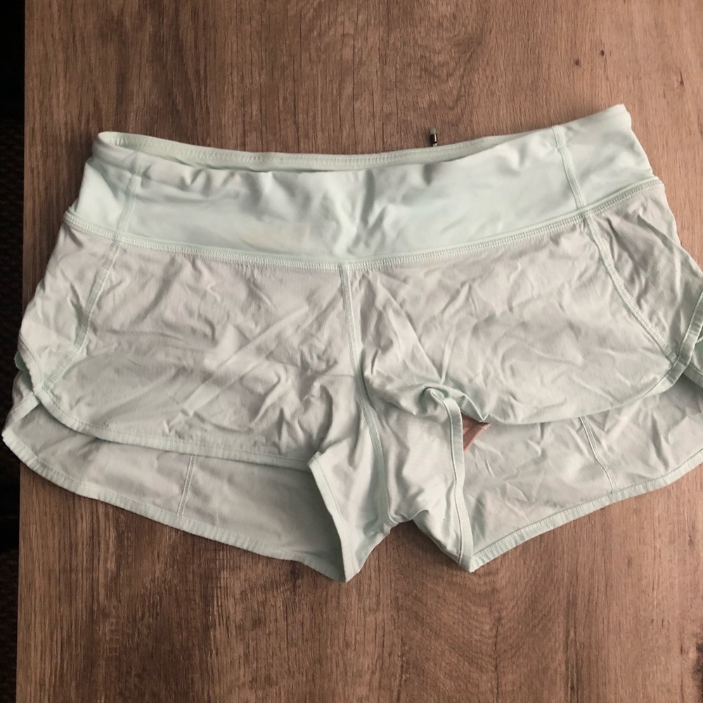 Lululemon Speed Shorts 2.5 inch